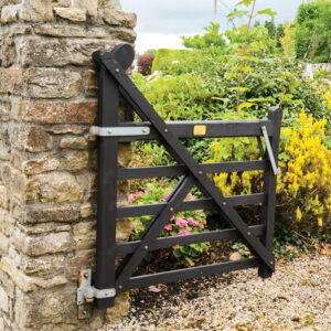 Half Yeoman Pedestrian Gate