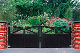 Lissanerin Gates